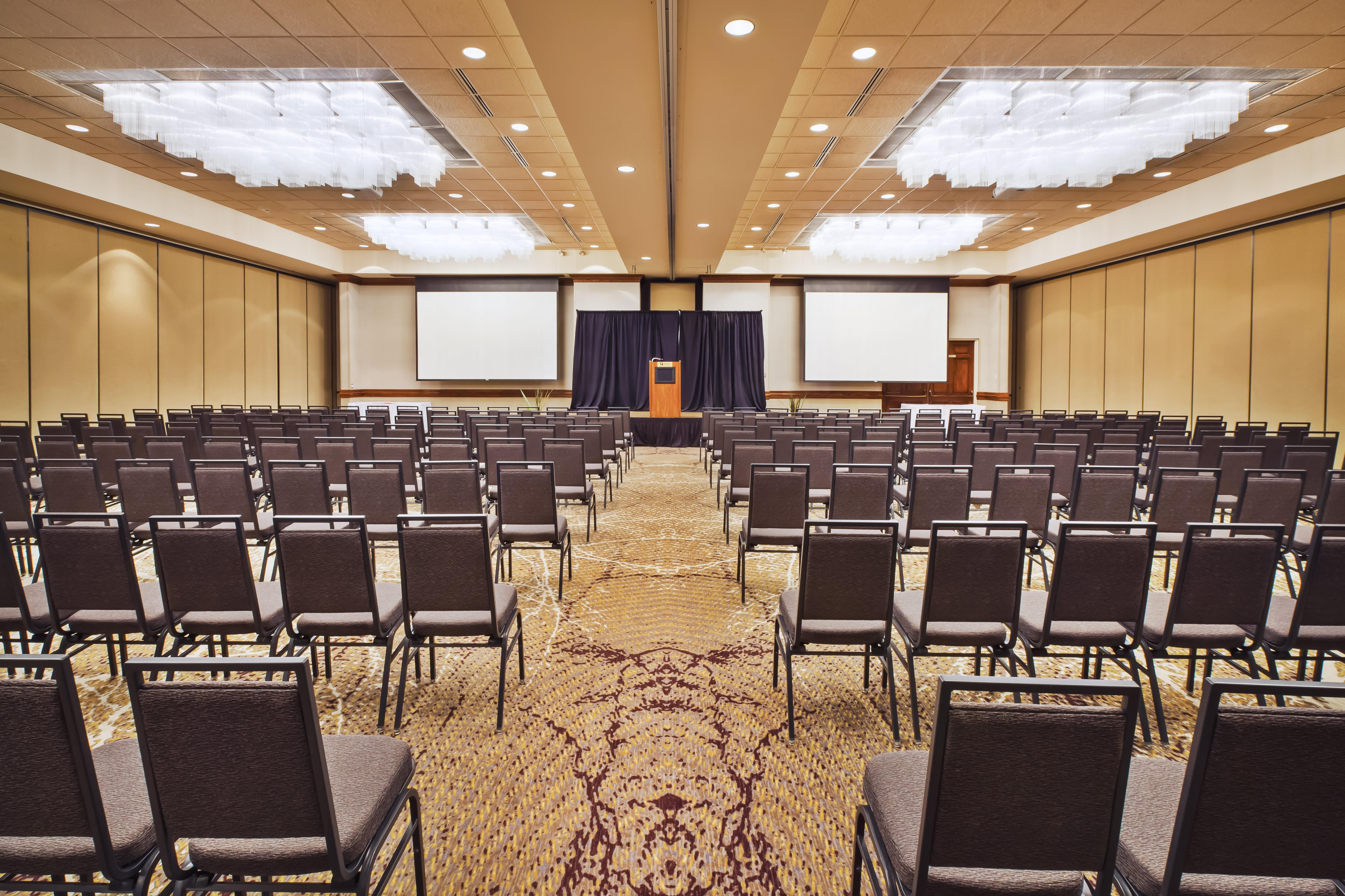 Doubletree By Hilton Rapid City Downtown Convention Center Exteriör bild