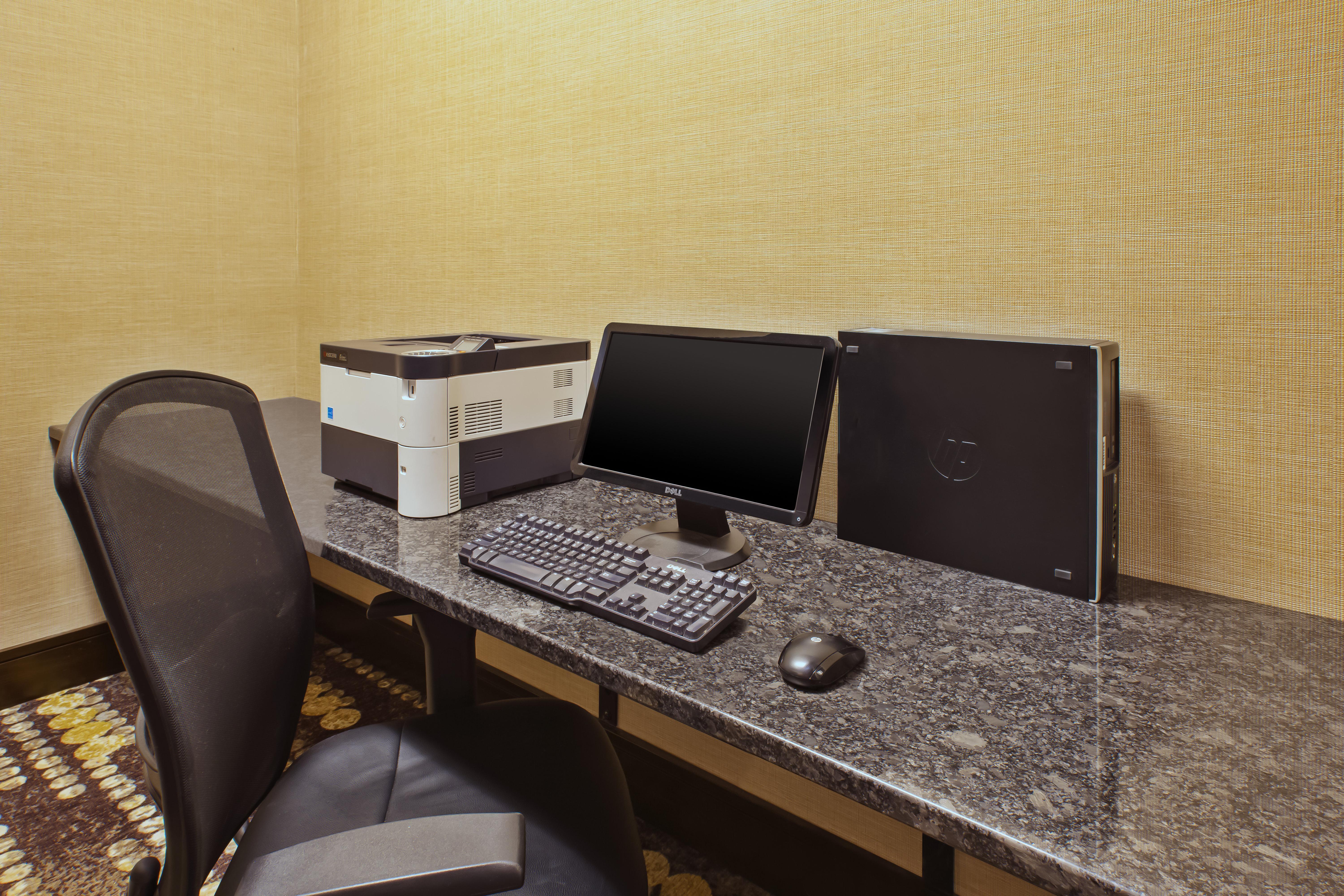 Doubletree By Hilton Rapid City Downtown Convention Center Exteriör bild