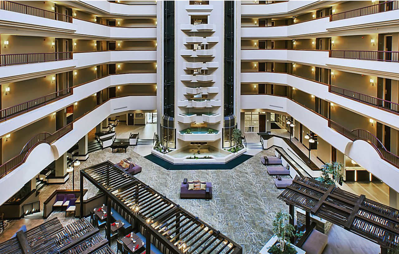 Doubletree By Hilton Rapid City Downtown Convention Center Exteriör bild